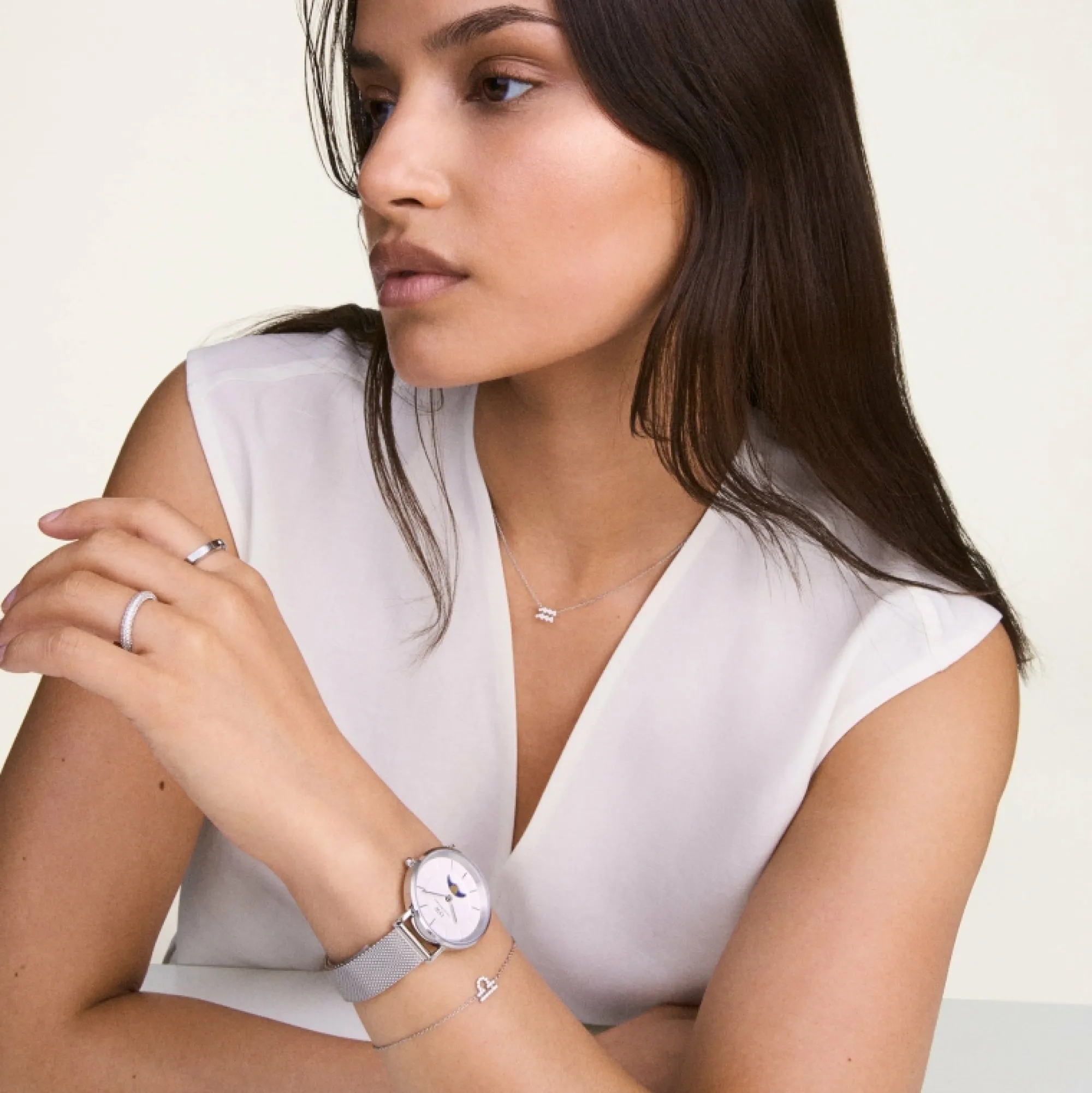 crystal_zodiac_chain_necklace_silver_6.webp Daniel Wellington Crystal Zodiac Chain Necklace