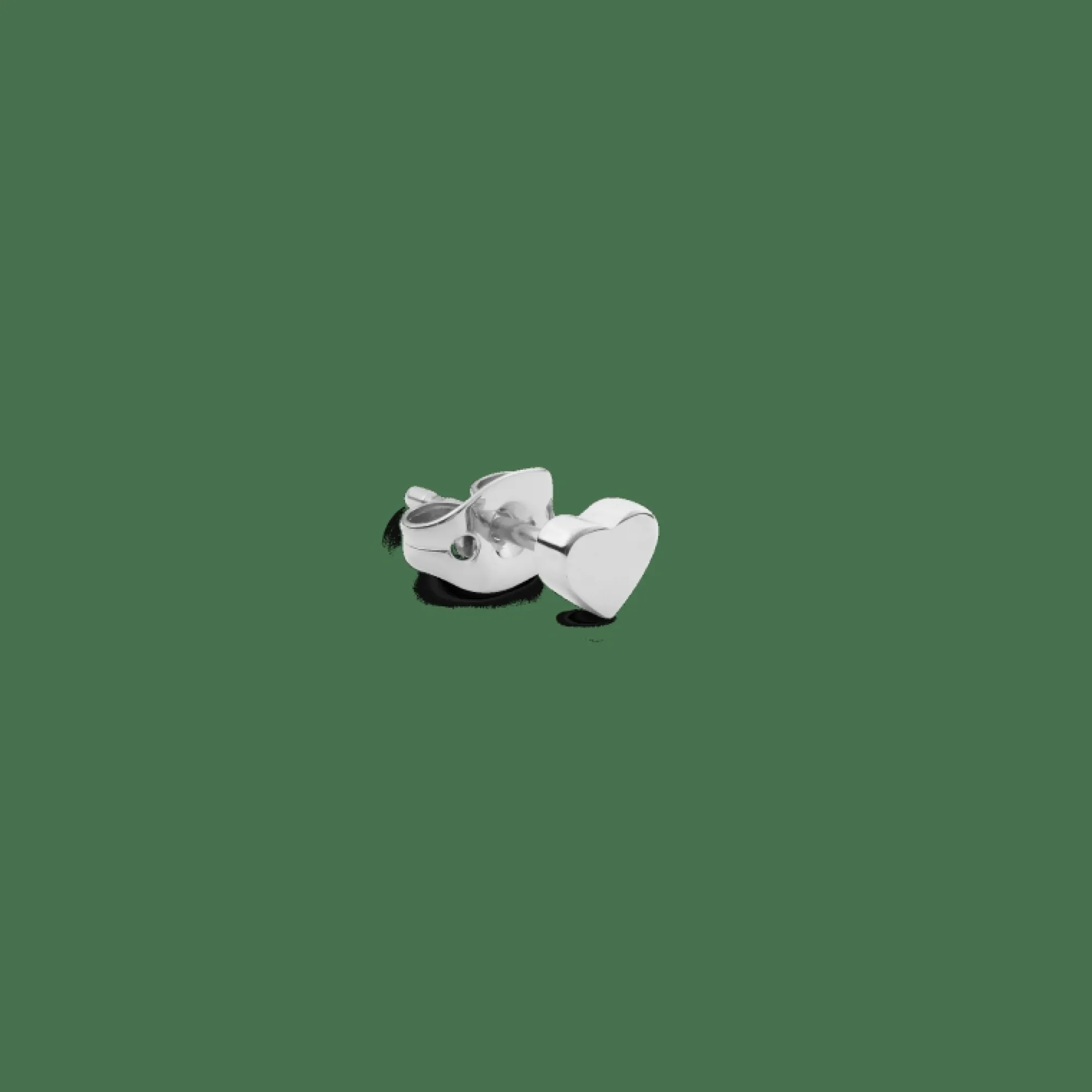 heart_stud_silver_2.webp Daniel Wellington Heart Stud