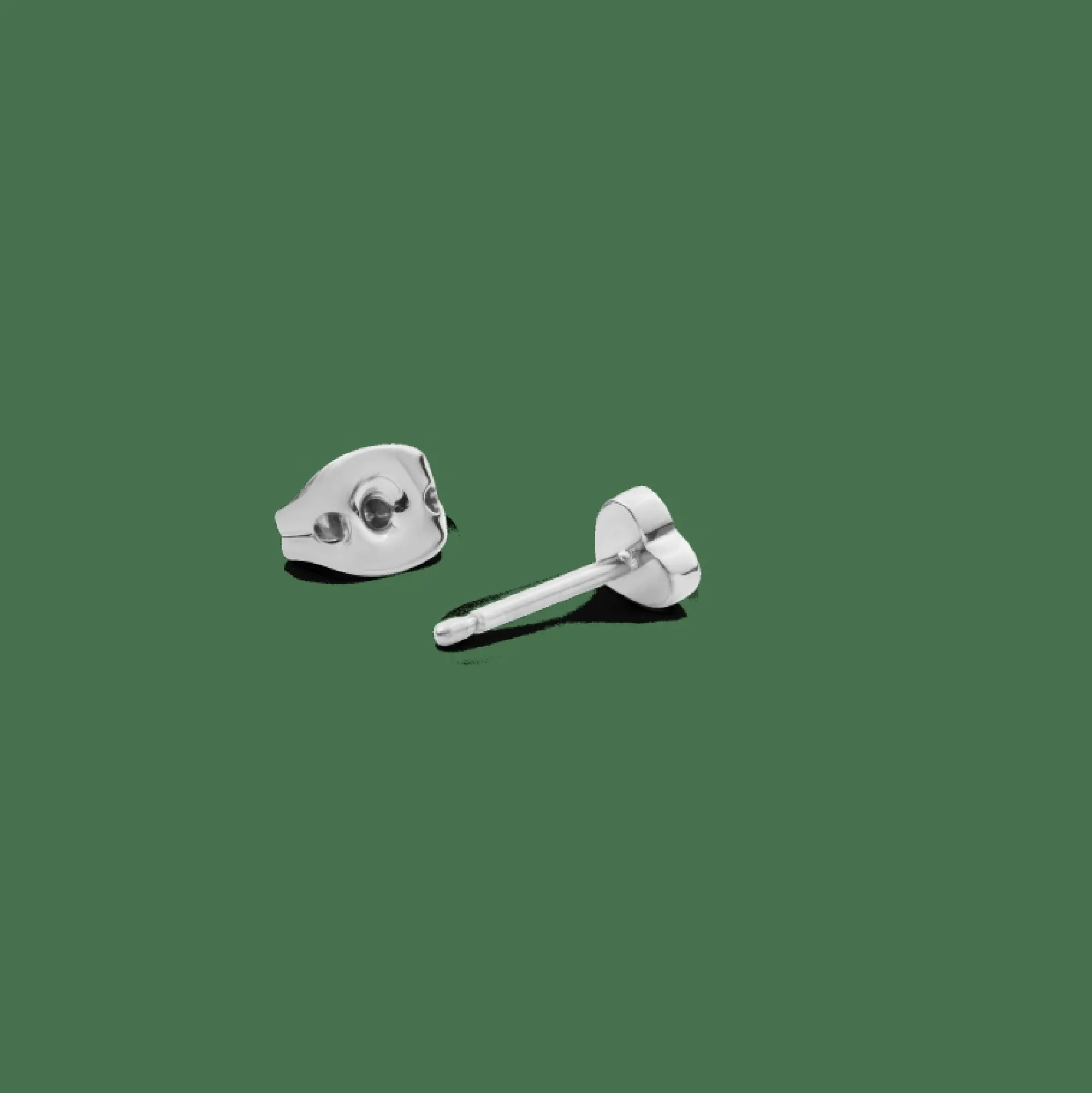 heart_stud_silver_3.webp Daniel Wellington Heart Stud