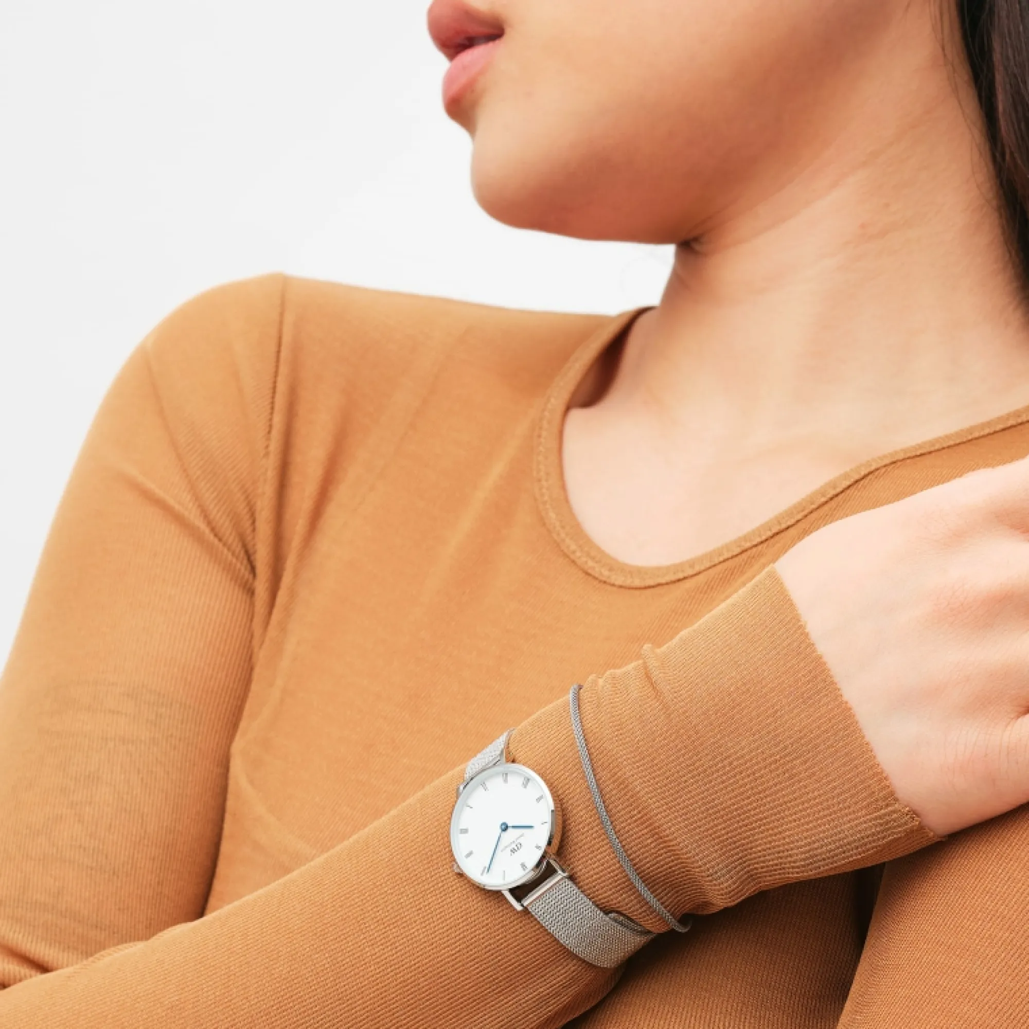 Damen Daniel Wellington Petite Roman Numerals Sterling