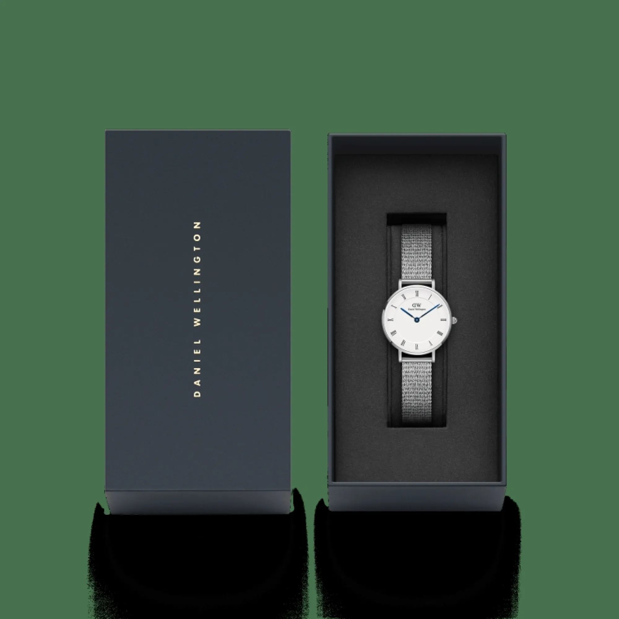 petite_roman_numerals_sterling_4.webp Damen Daniel Wellington Petite Roman Numerals Sterling
